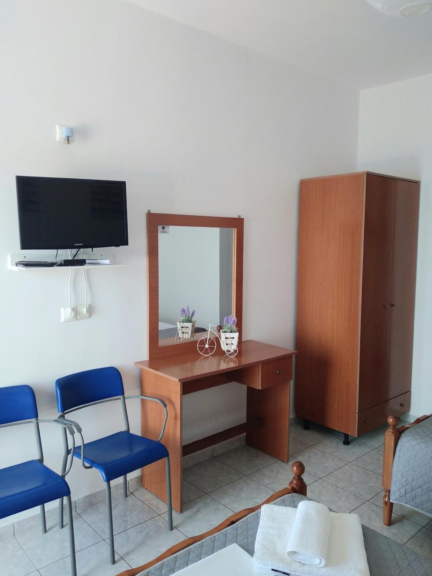 Nadim Rooms Himare Ngoại thất bức ảnh