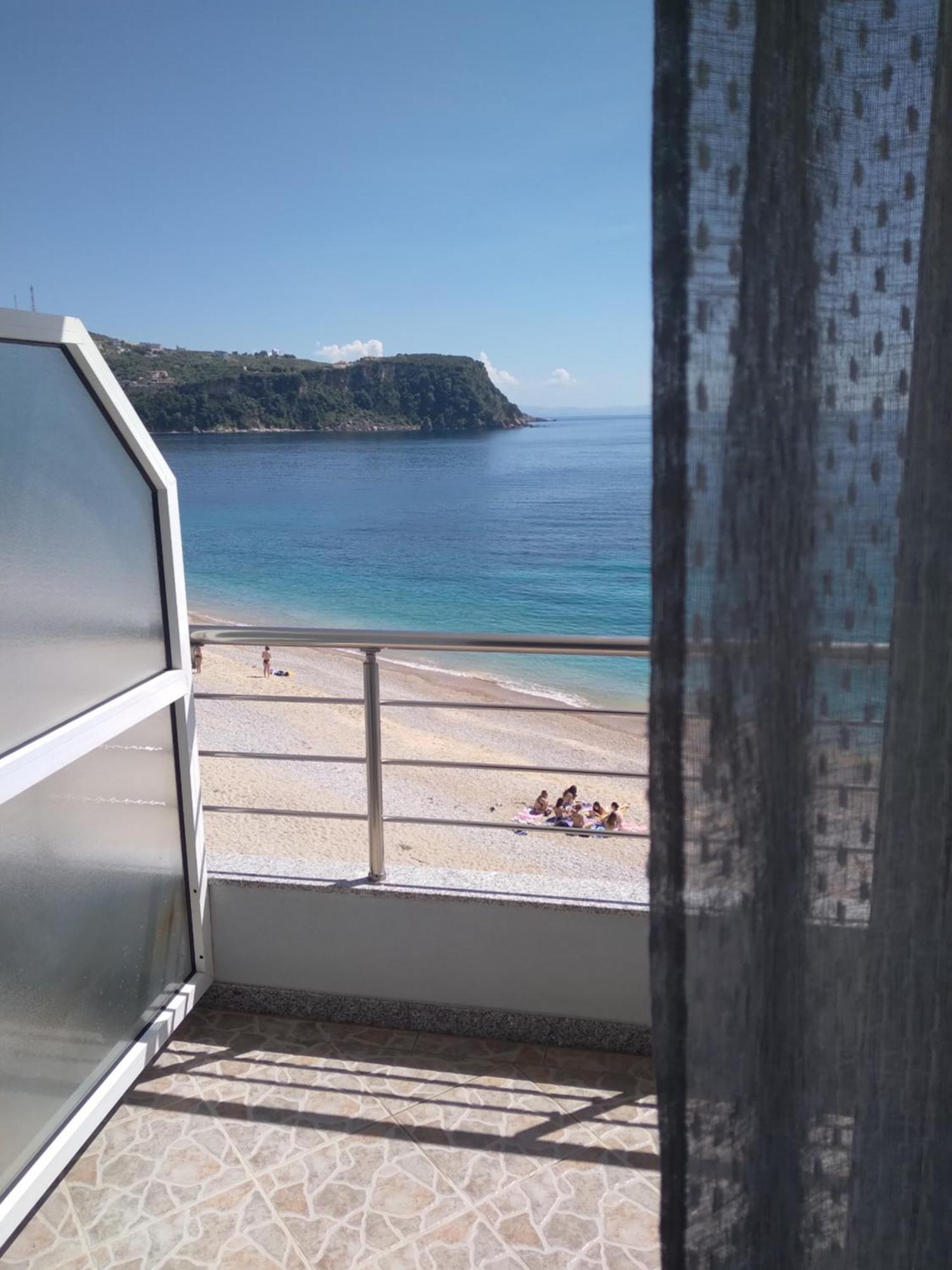 Nadim Rooms Himare Ngoại thất bức ảnh